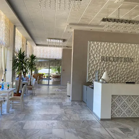 Otel Kamenec 3*