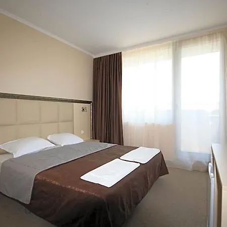 Kamenec Otel Misivri