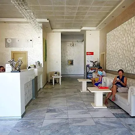Kamenec Otel