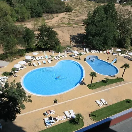 فندق Kamenec