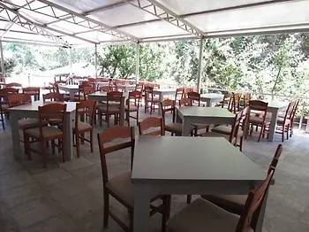Kamenec 3* Misivri