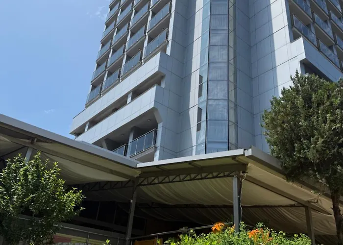 Отель Kamenec 3*