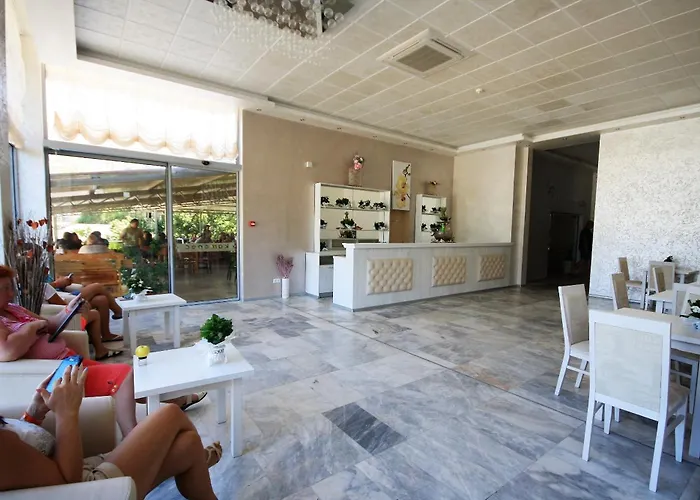 Kamenec Отель Несебр