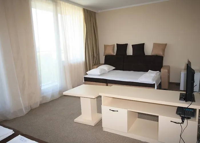 Отель Kamenec 3*