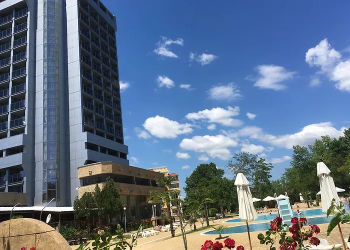 Kamenec Отель Несебр