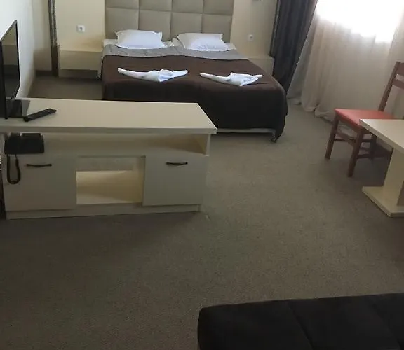 Отель Kamenec 3*