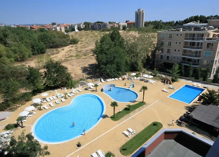 Kamenec Отель Несебр